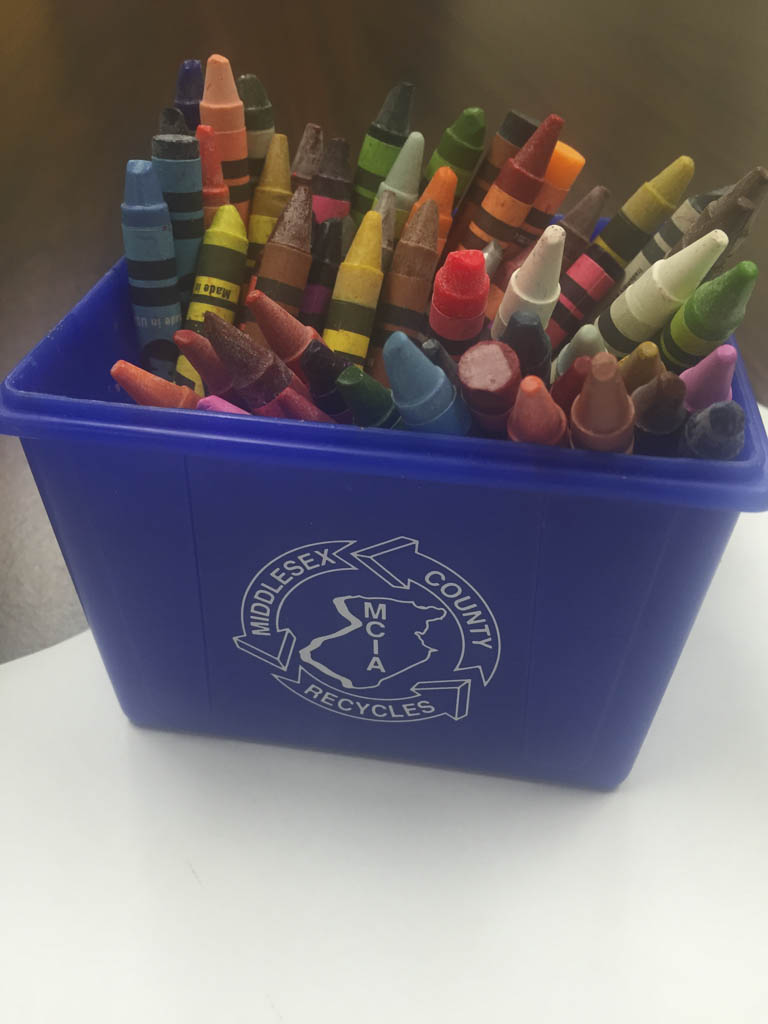 Students collecting crayons for local children’s hospital