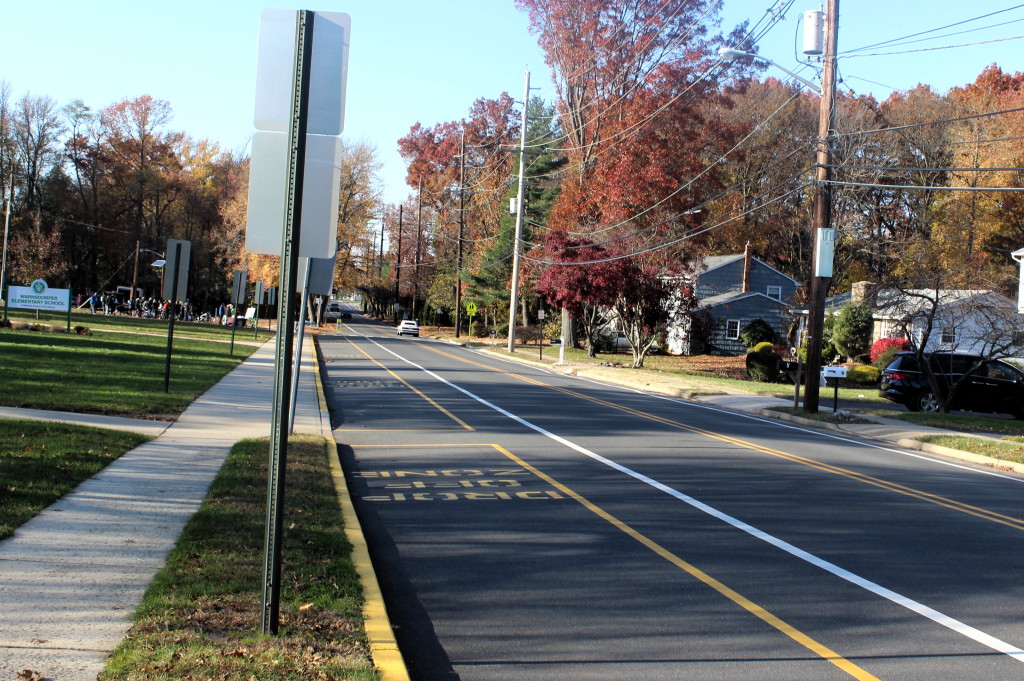 Reduced speed limit at Cranbury Road and Evergreen Boulevard would enable continuation of bike paths