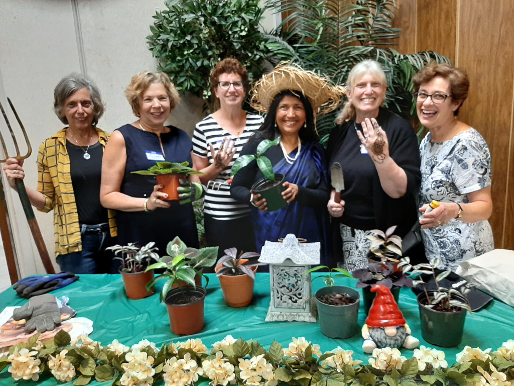 Hadassah eats healthy in the ‘Garden of Vegan’