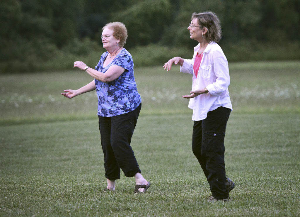 East Brunswick Library fall dance series includes Bachata, hip hop, Israeli folk dancing