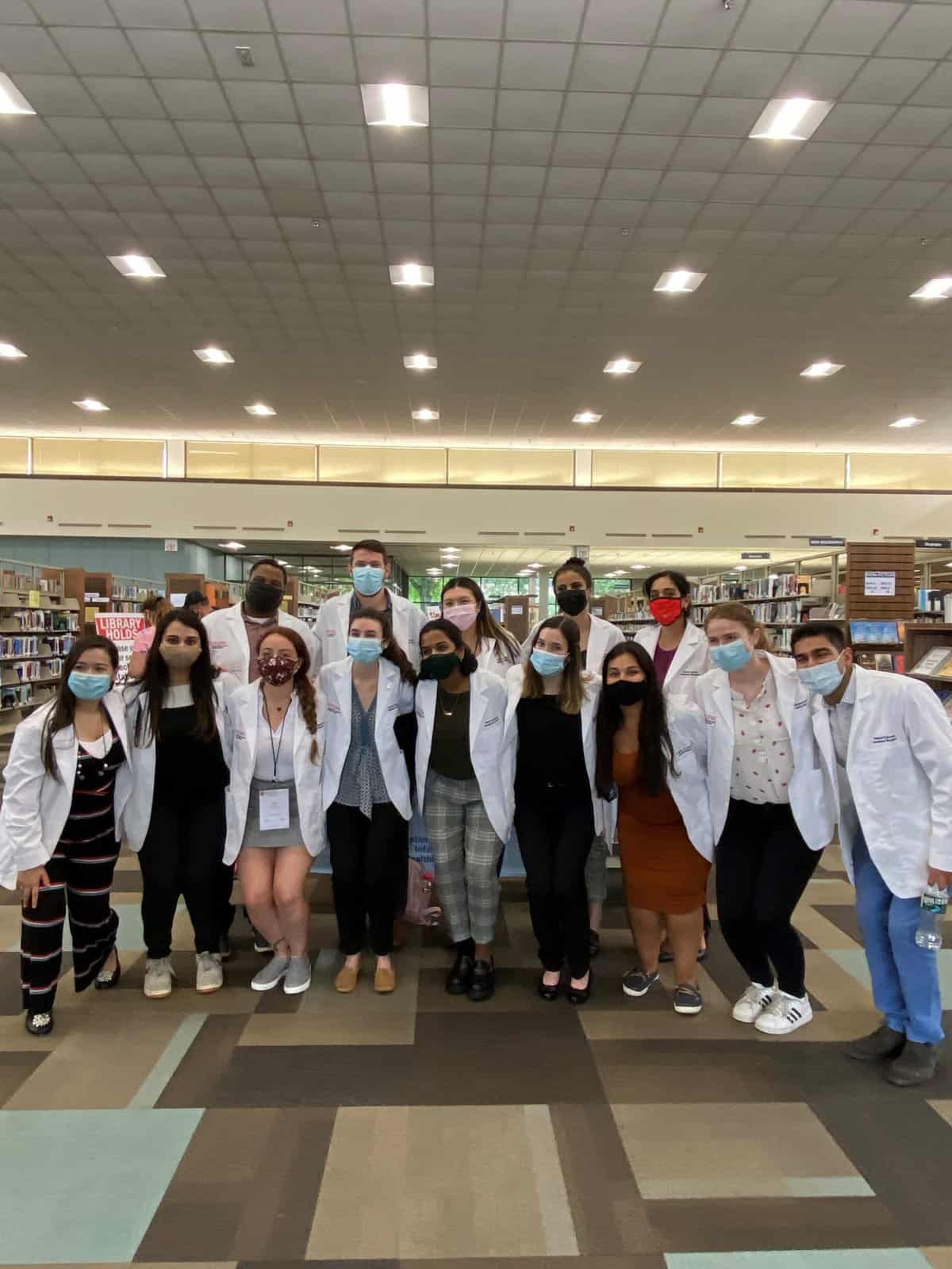 Rutgers Robert Wood Johnson Medical School, East Brunswick Library team up for Volunteer DayRutgers Robert Wood Johnson Medical School, East Brunswick Library team up for Volunteer Day