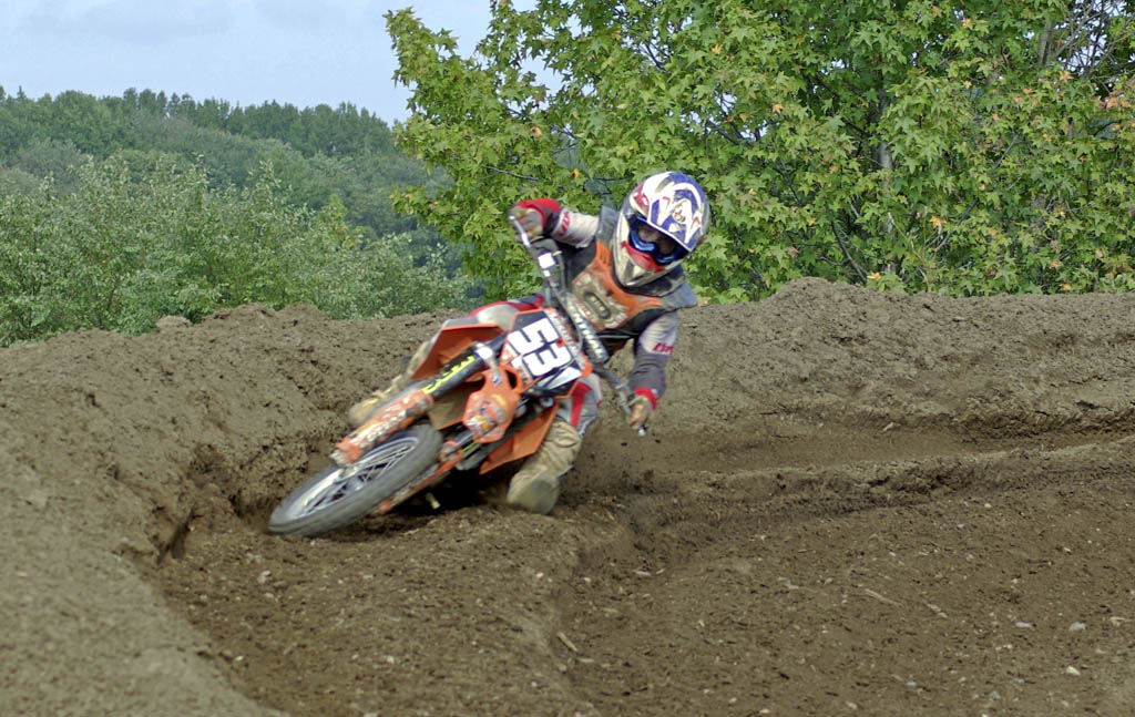 East Brunswick man racing after motocross championship