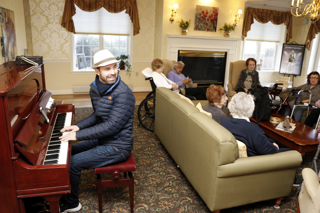 Musician from California brings joy to residents at Chelsea Senior Living