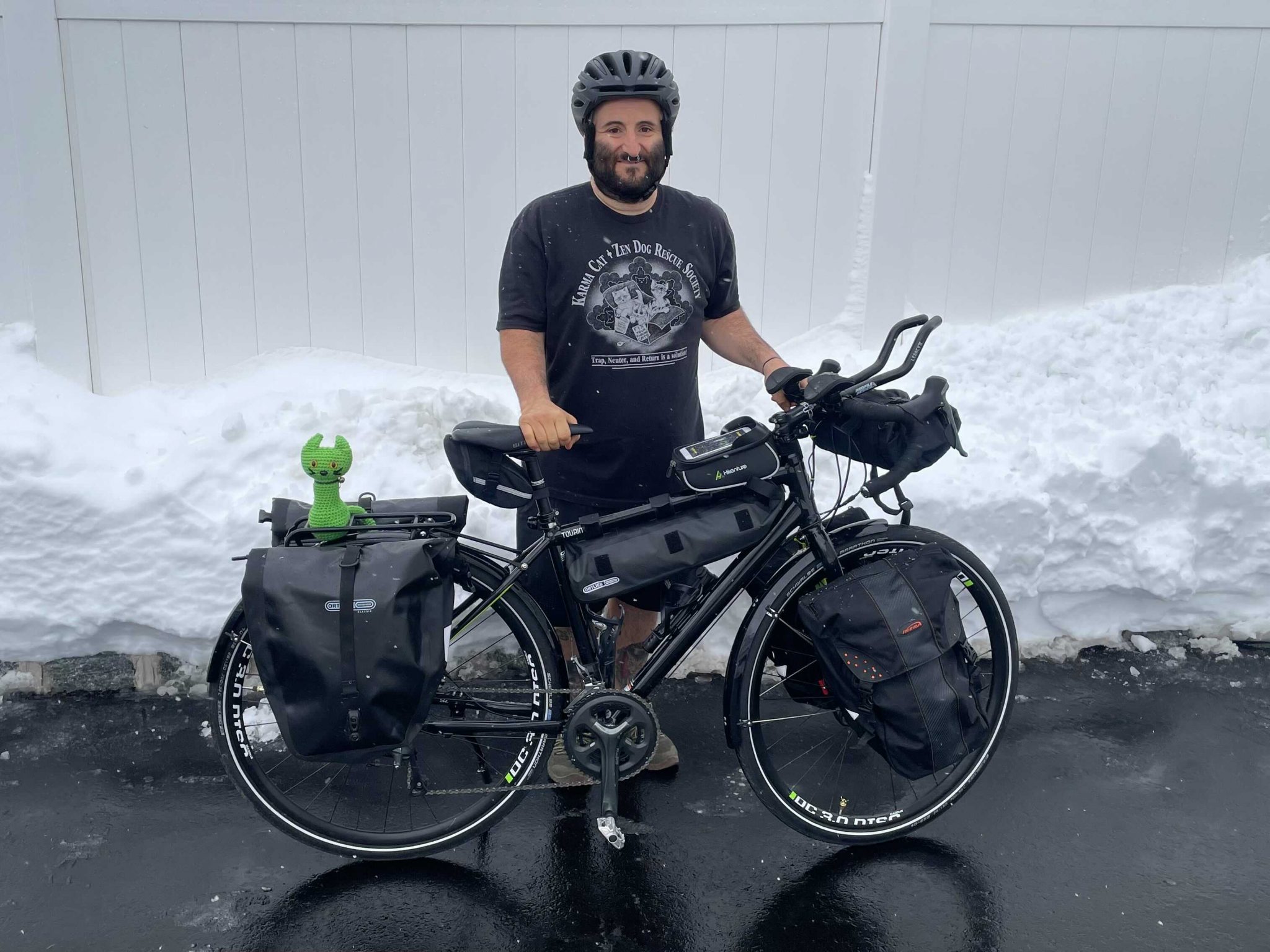 Volunteer loses 100 pounds cycling, decides to bike cross-country to support Karma Cat + Zen Dog animal rescue