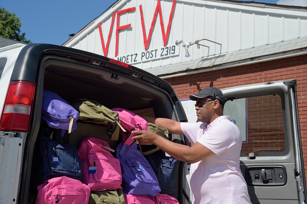 VFW members help provide military children with school supplies