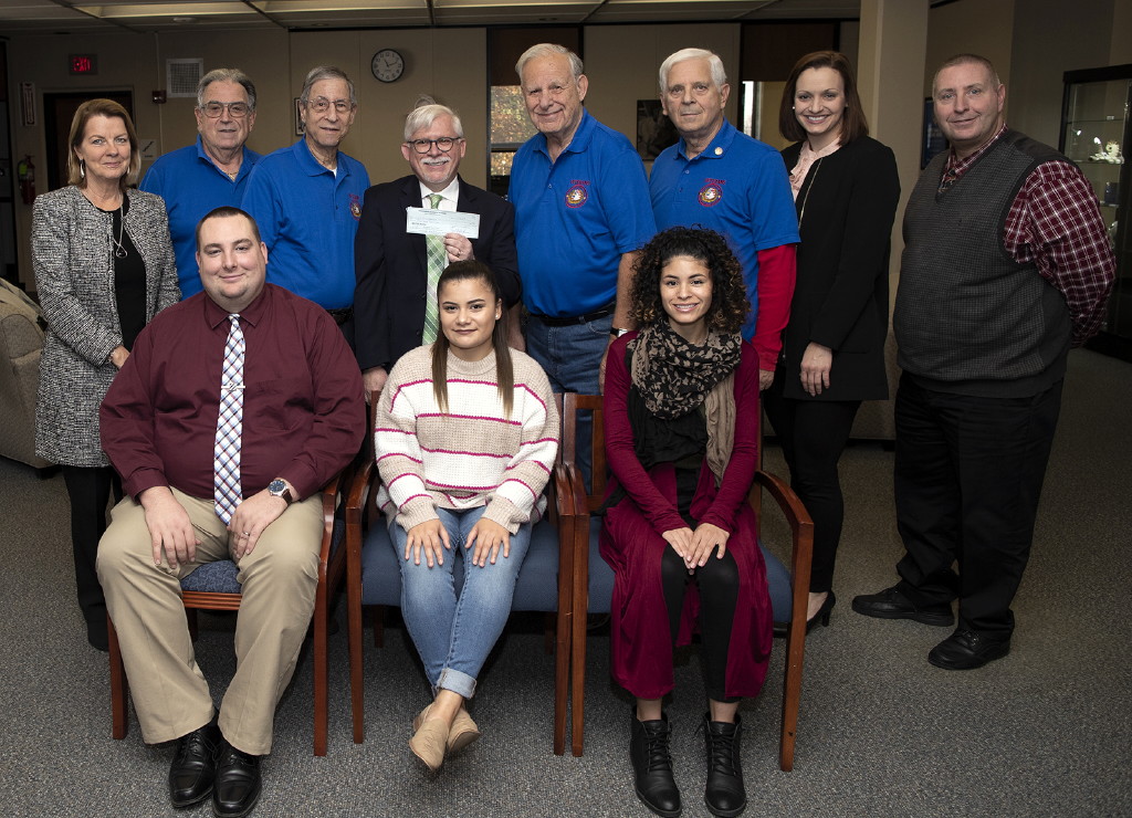 Veterans Club at Renaissance at Monroe helps student vets at Middlesex County College