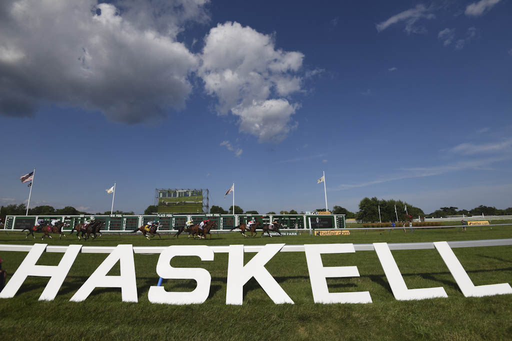 Metuchen resident receives award for coverage of Haskell Stakes