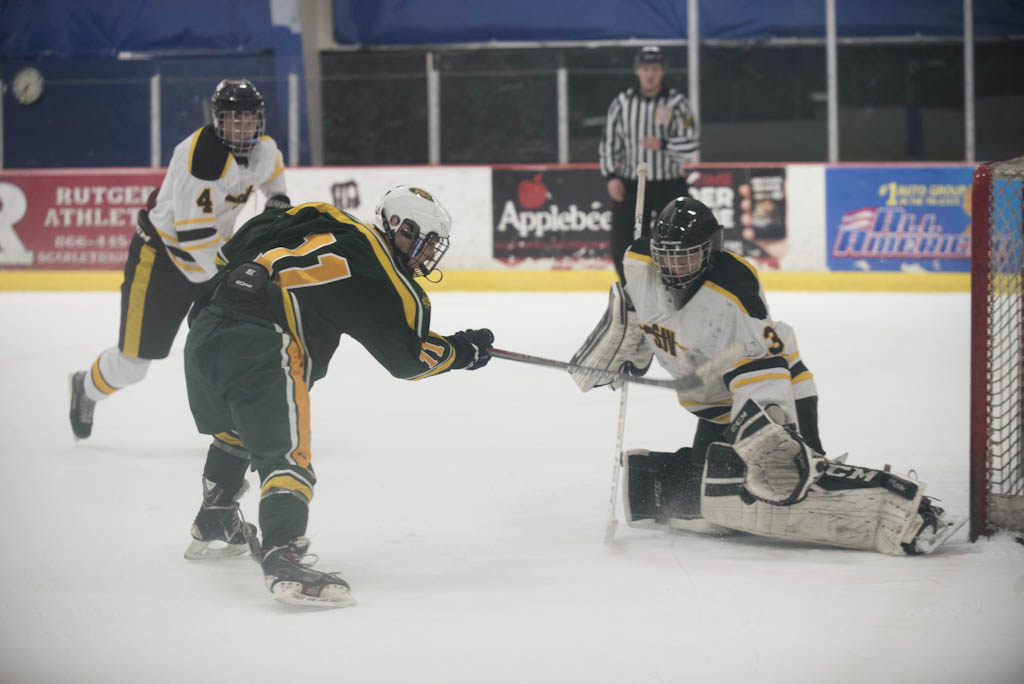 Lancers ice hockey dominant en route to Handchen Cup victory