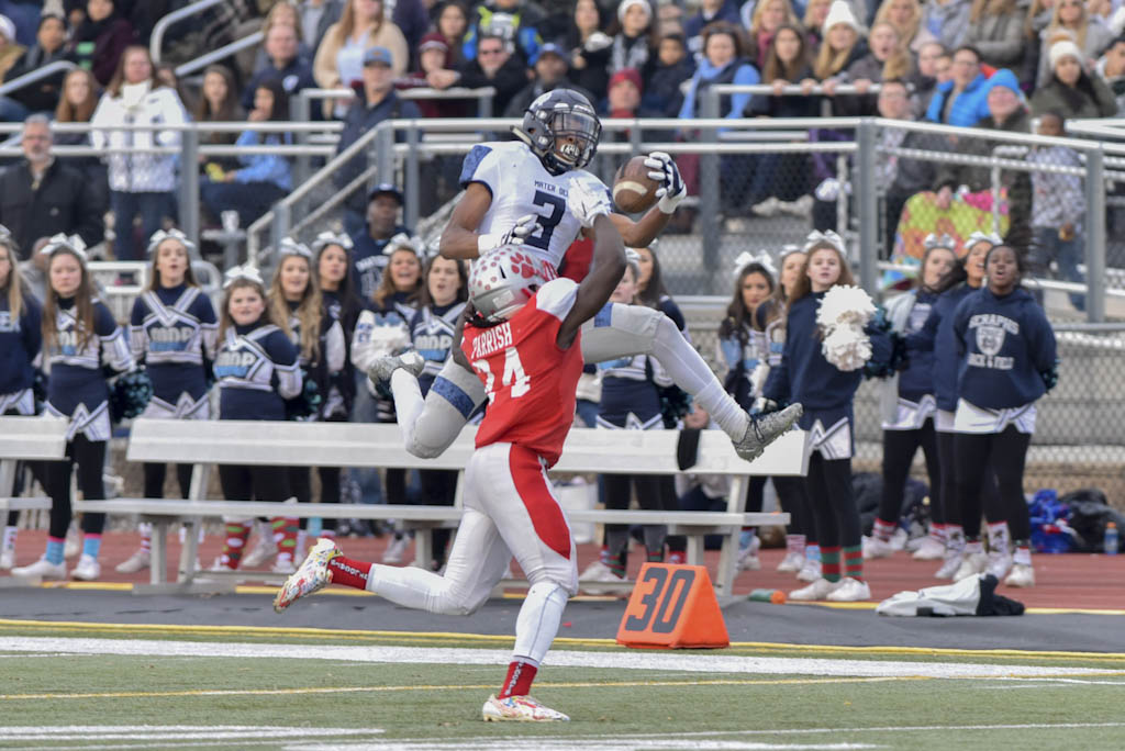 Mater Dei’s bid for repeat state football title halted in final