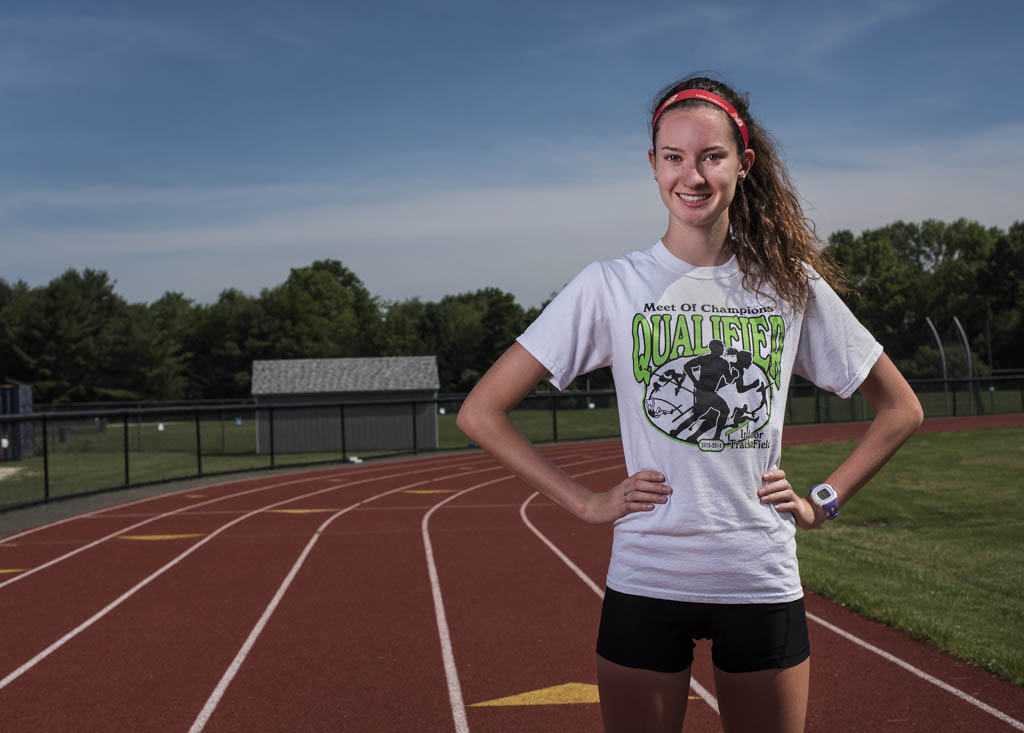 State champions Roche, Kern lead girls district track and field team