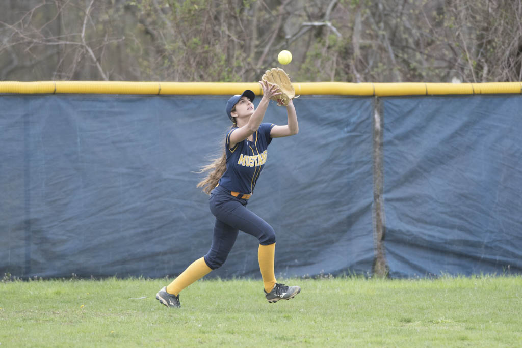 Young Marlboro softball team is learning on the fly