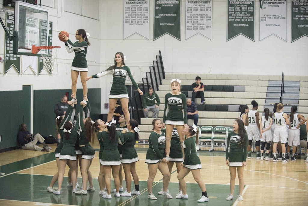 East Brunswick girls’ hoops rallies past South Brunswick, stays undefeated