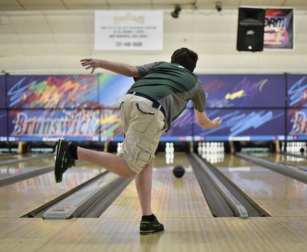 Bears’ bowlers in hunt for GMC championship