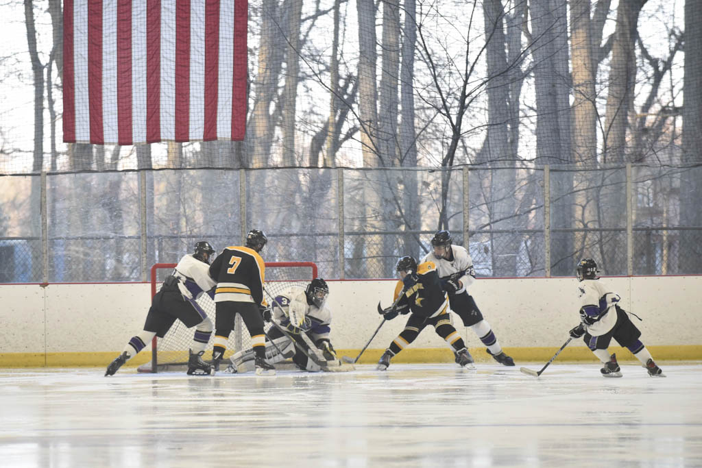 South Brunswick ice hockey team skates past Old Bridge