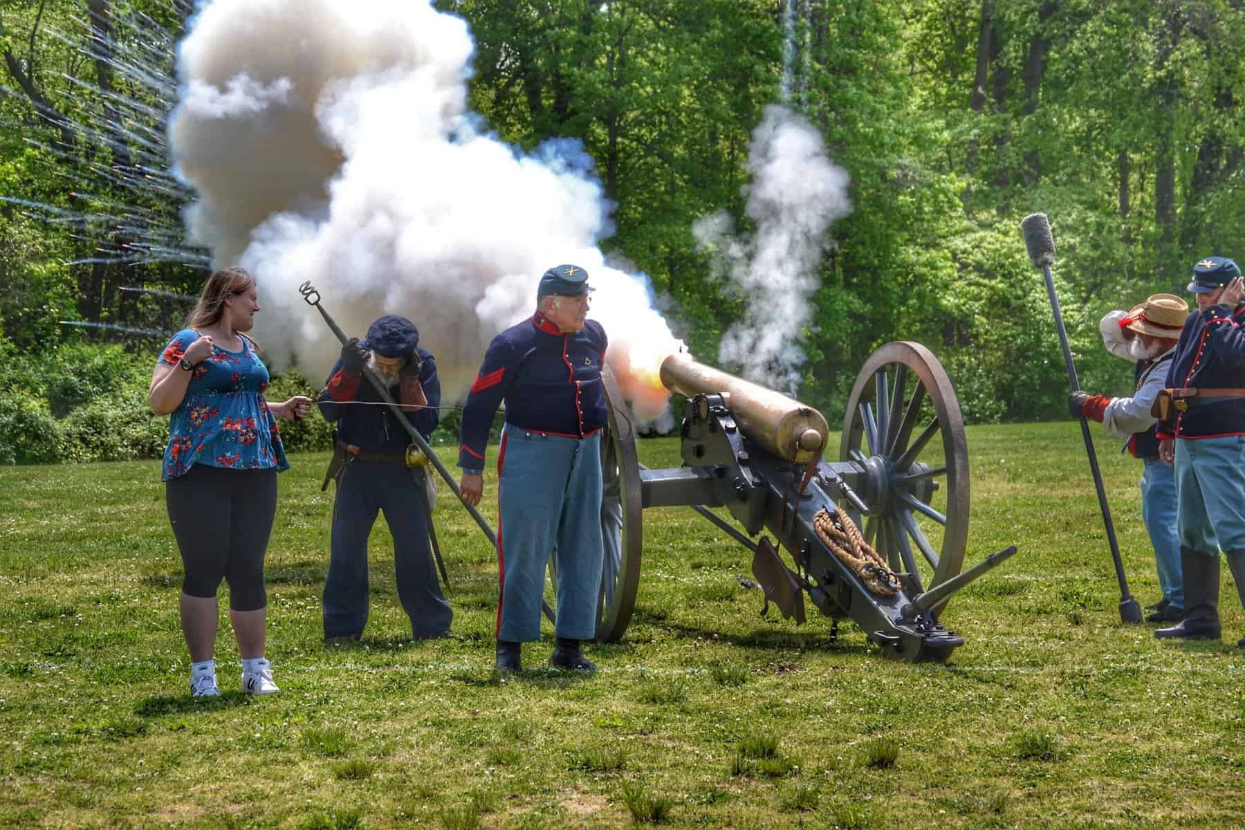 Carl Sandburg Middle School students ‘have a blast’ learning about Civil War