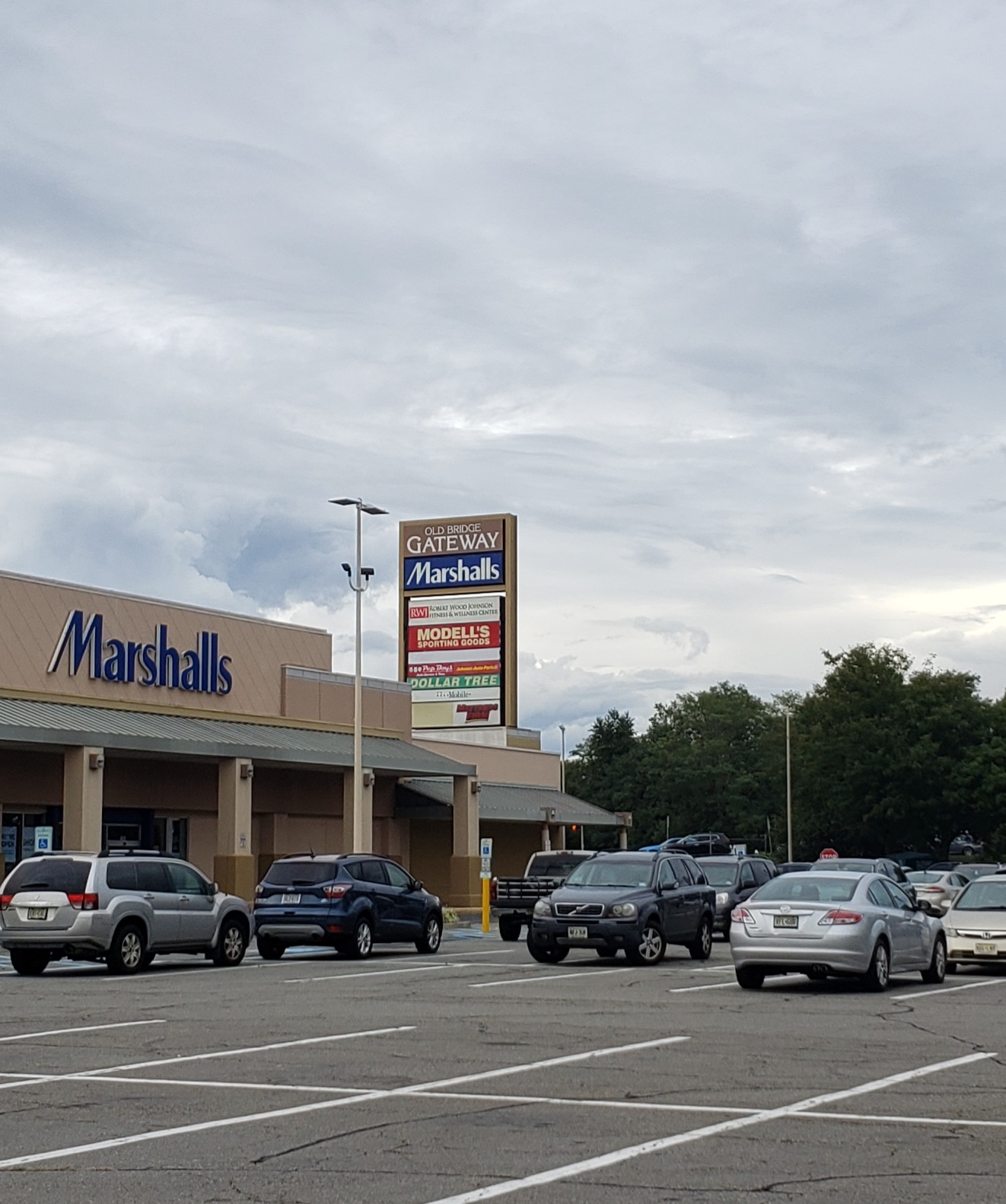 Grocery store expected to become an anchor store at Old Bridge Gateway Shopping Center