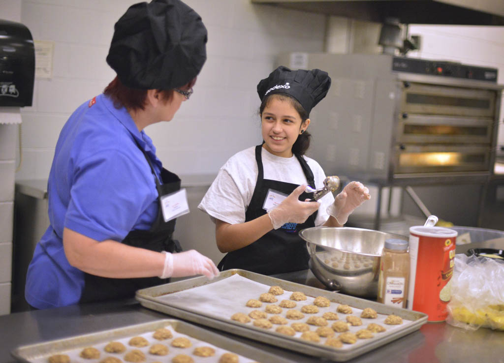 No theft of Girl Scout cookie sales at Woodbridge Center Mall, police say