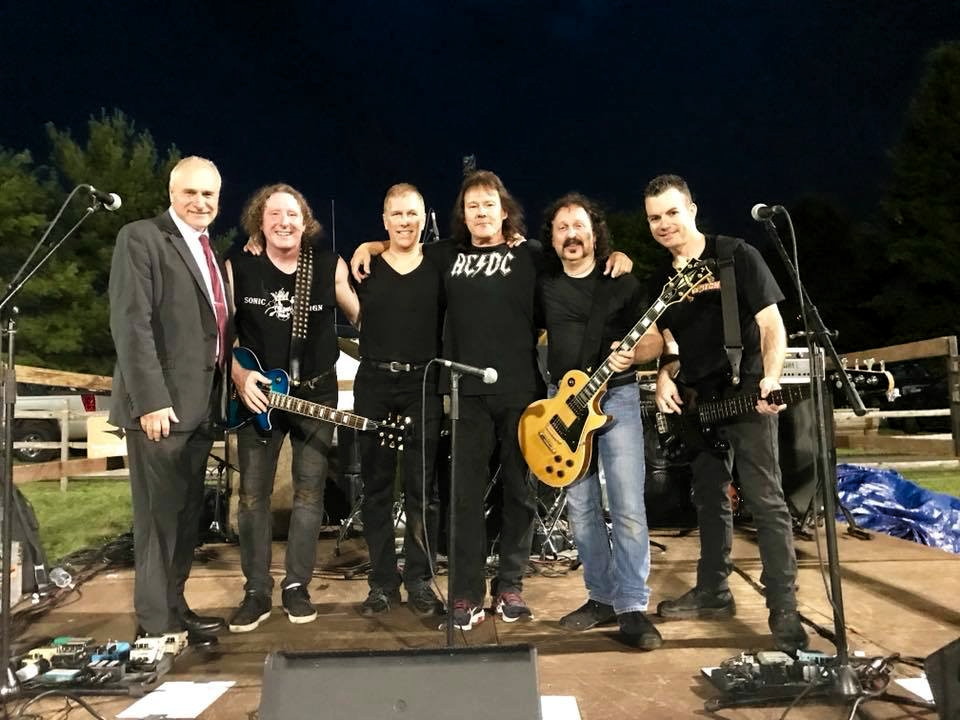 Old Bridge holds Concerts in the Park