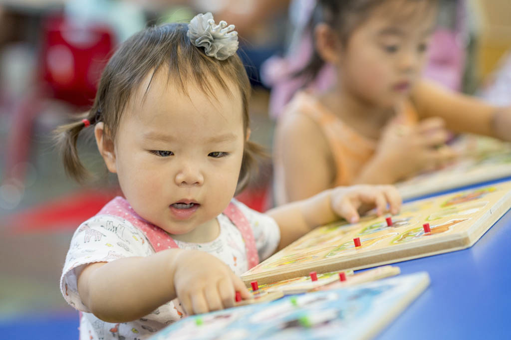 Storytime for children at Old Bridge Library