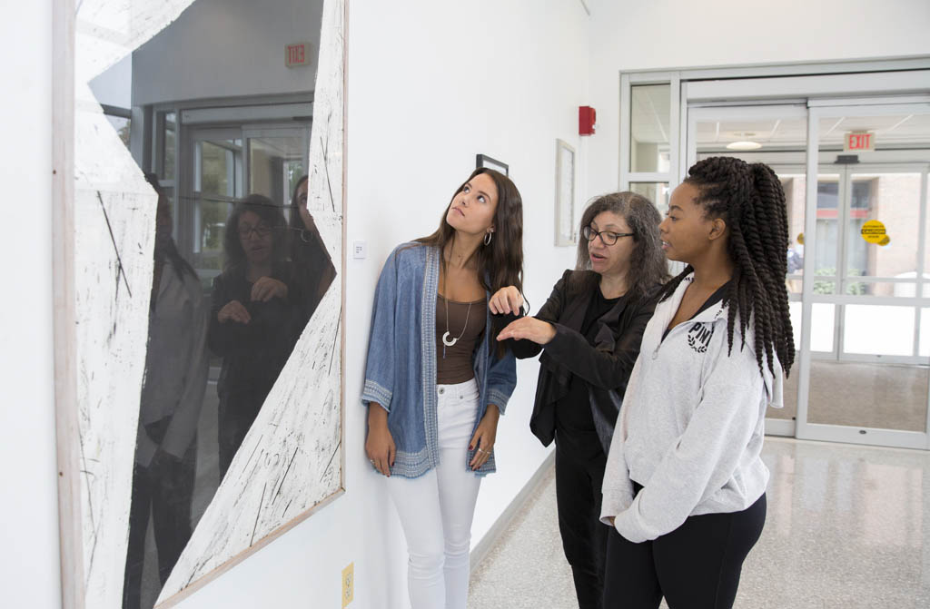 Sayreville students view artwork at MCC gallery