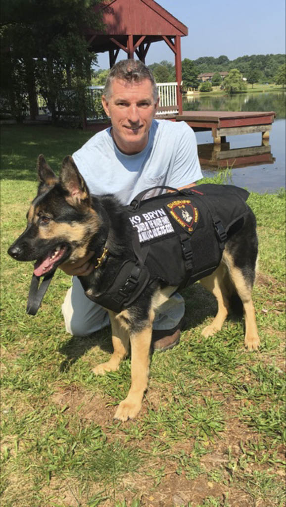 Local author donates body armor to Middlesex County K9