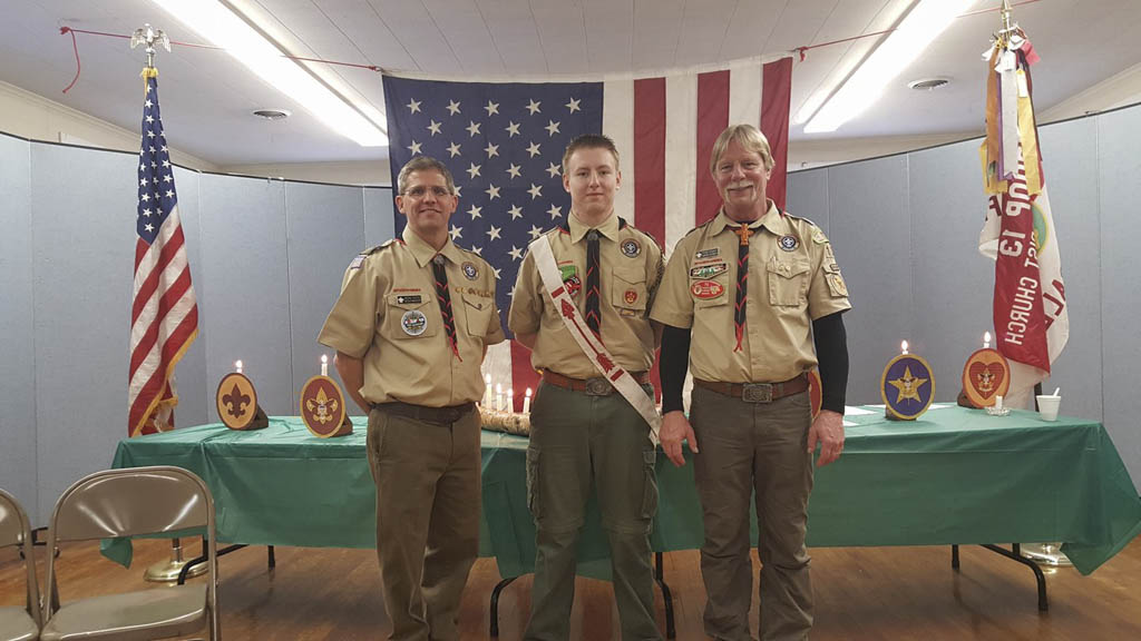 Boy Scout builds fire pit to respectfully retire U.S. flags