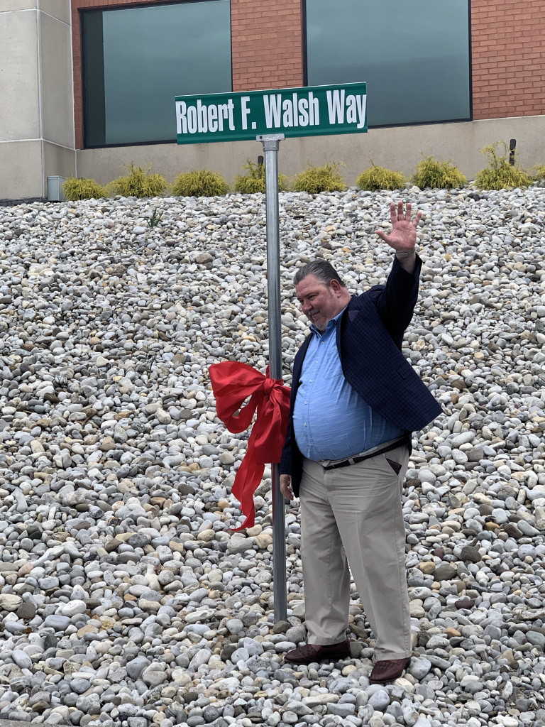 Howell names driveway at municipal complex for former mayor