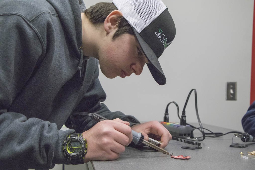 Campers can make circuits, gearboxes during makerspace camp