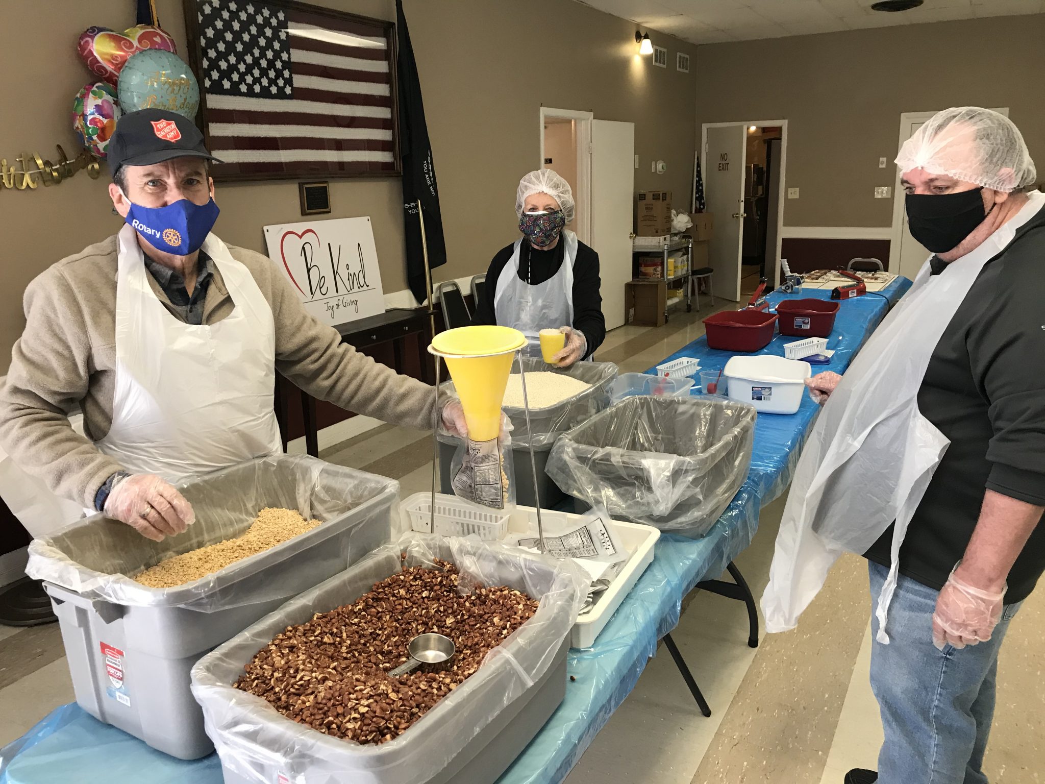 Rotary, Elks members help Be Kind group ‘End Hunger’