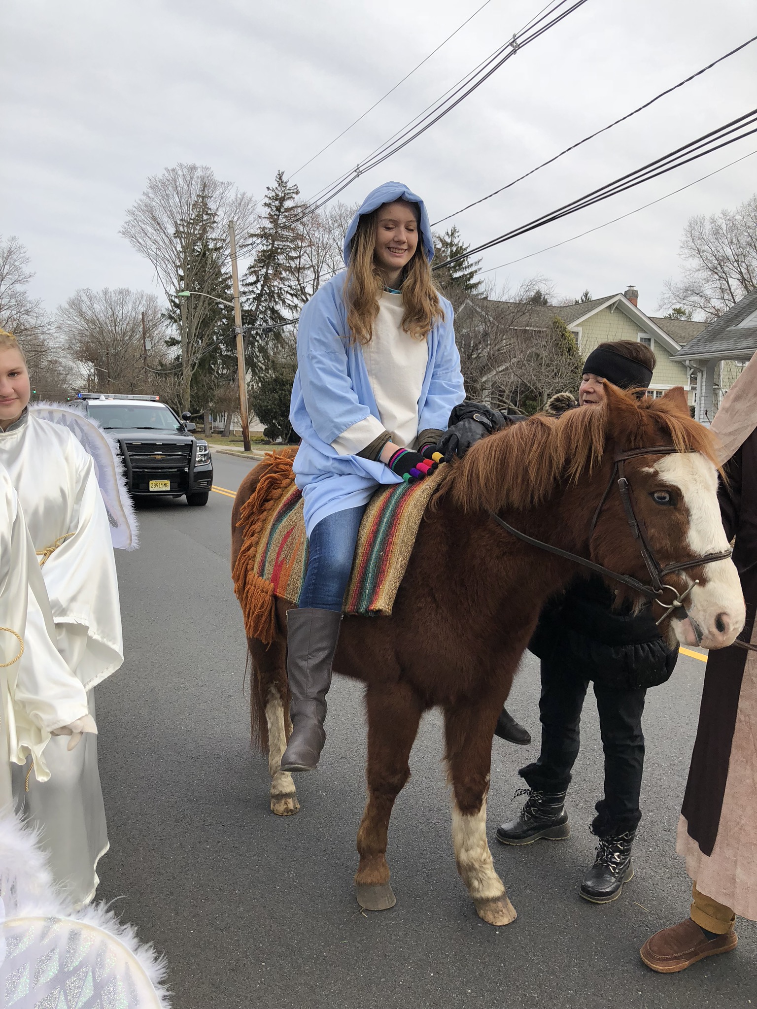 Church’s drive-thru Nativity seeks to shine a light on hope in Cranbury