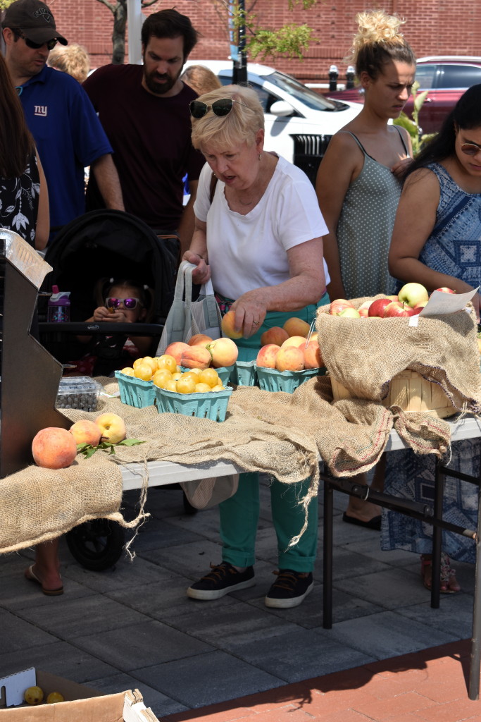 Princeton Farmers Market returns to Hinds Plaza this summer