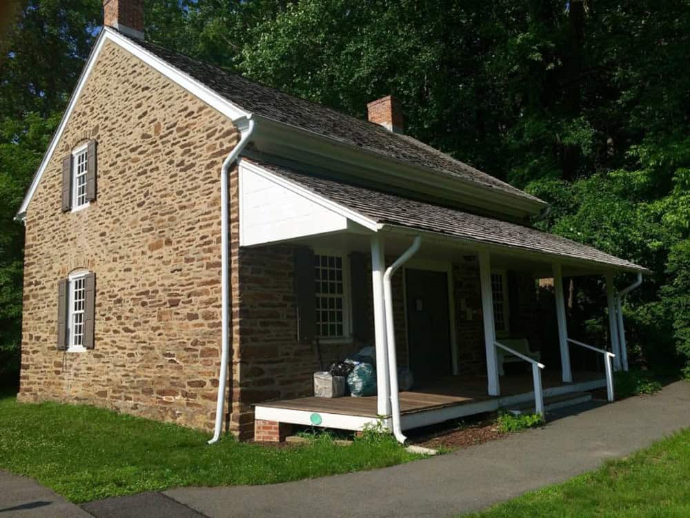 Fire damages awning, porch of Quaker Meeting House