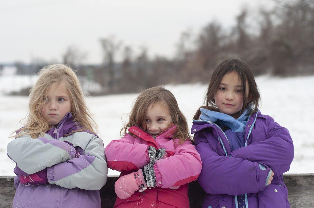 County officials giving away 600 new kids coats